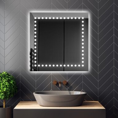 Kvadratinis šviečiantis LED veidrodis KV12 Kvadratinis šviečiantis LED veidrodis KV12